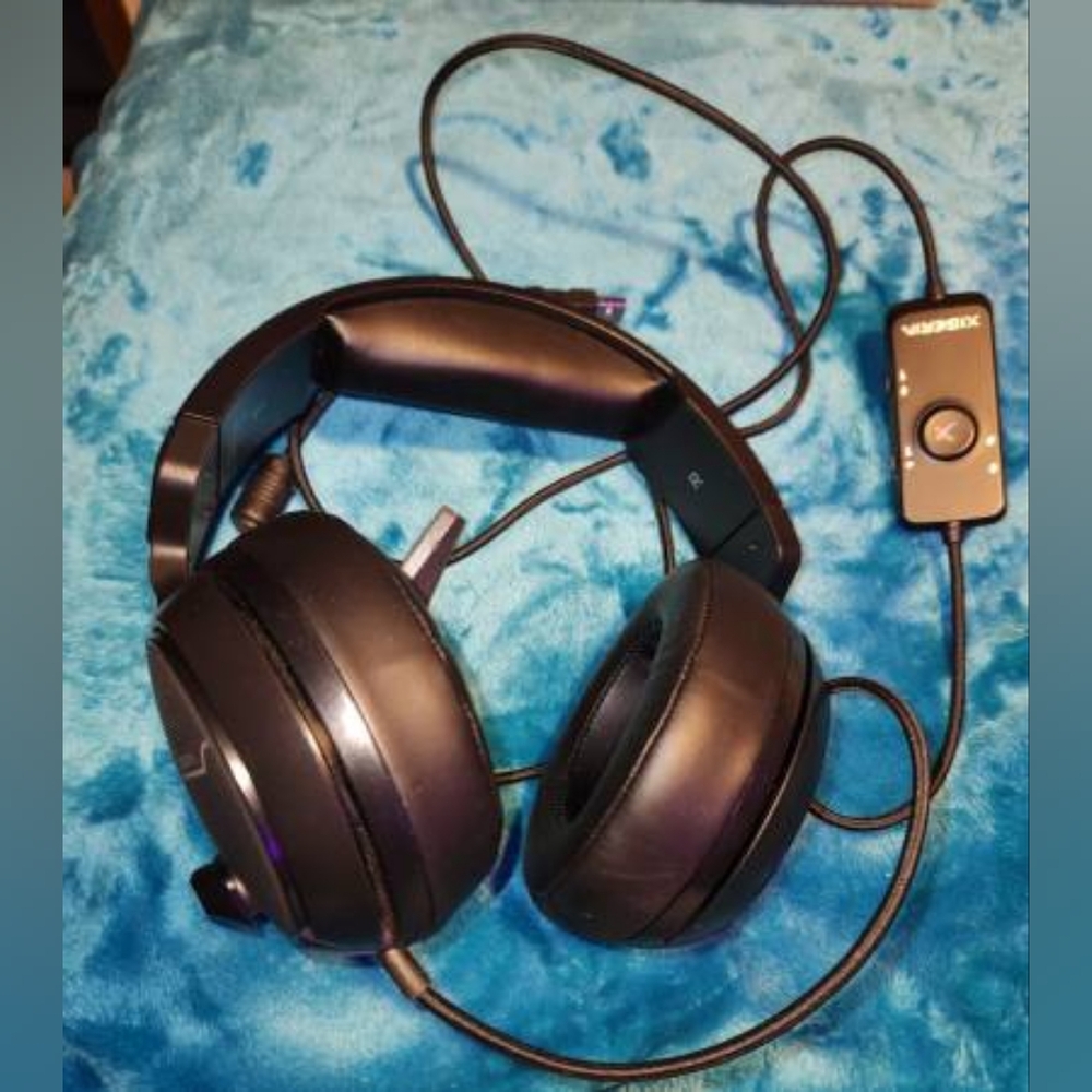 Jeeco Xiberia V20 PC Gamer Headset USB 7.1 Surround Sound Headphones